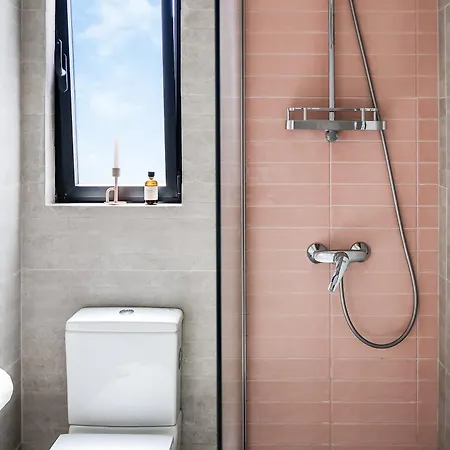 Josy Atelier Tatil Evi *