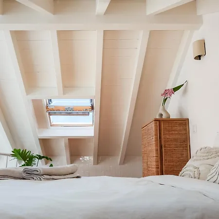 Josy Atelier Tatil Evi *